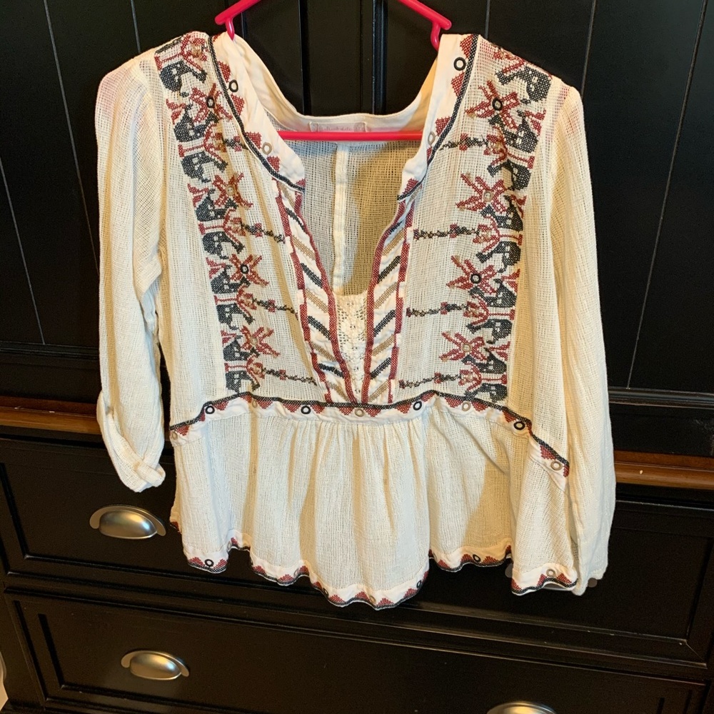Altar’d State blouse